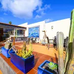 Вилла Madora - Private Pool, Amazing Garden, Sea View, Quiet Location