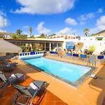 Madora - Private Pool, Amazing Garden, Sea View, Quiet Location Тиас